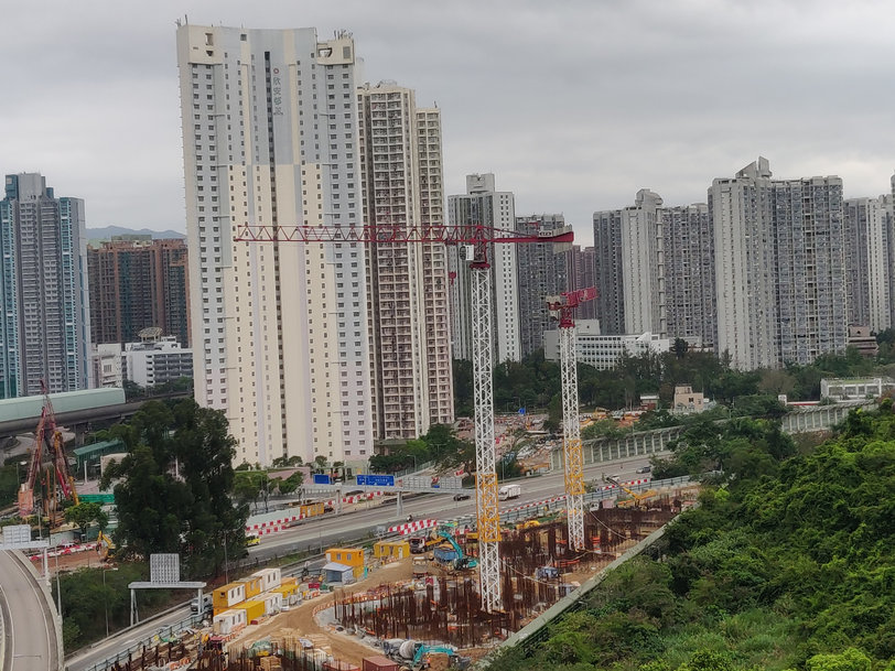 NFT deploys Potain topless cranes for Hong Kong housing project